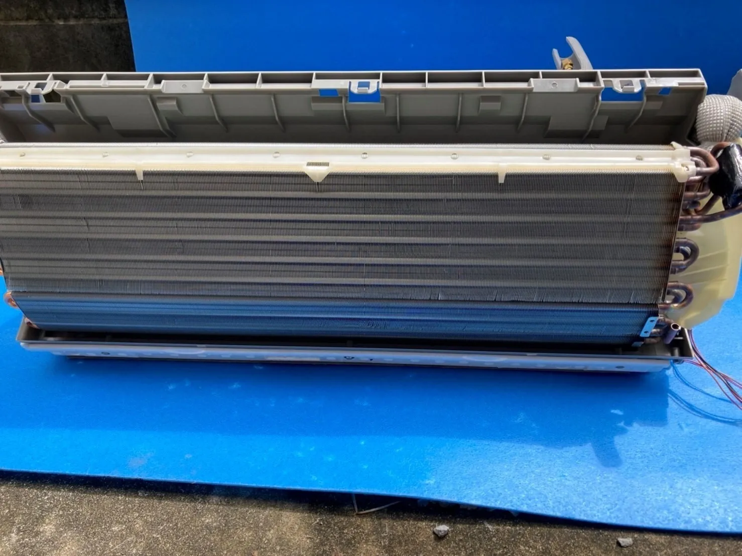 ルームエアコン洗浄 ビフォーアフター